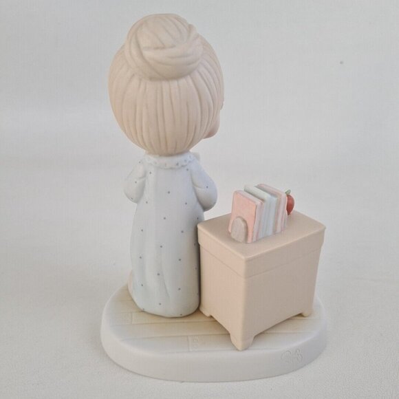 Precious Moments 12300 LOVE NEVER FAILS Last Forever Porcelain Figurine - Picture 4 of 8